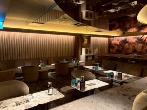 スイート （SUITE）