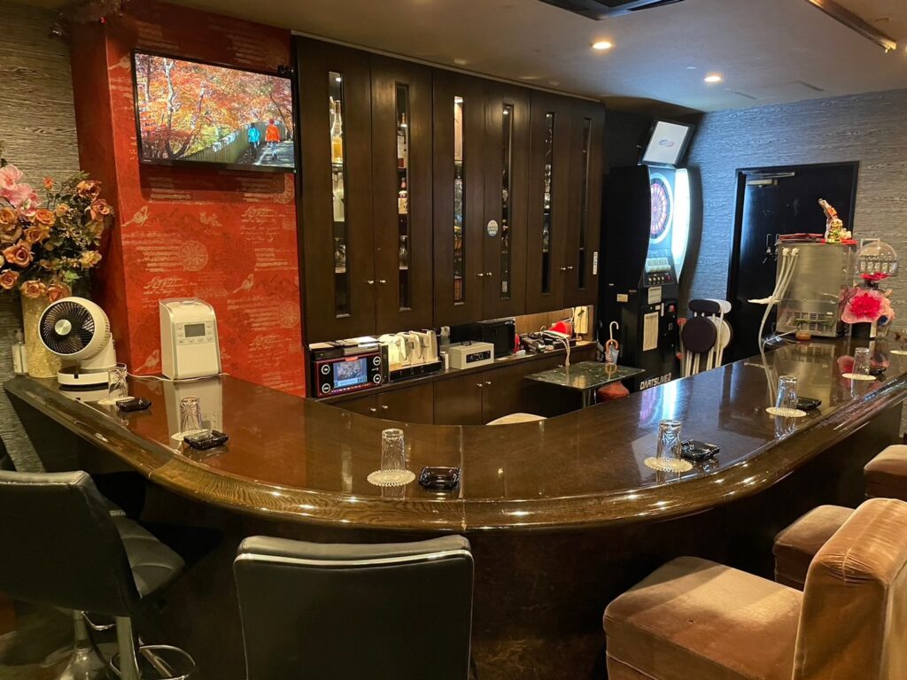 五日市ラウンジ マドンナプチ （Lounge Madonna プチ） | ラウンジバイト求人タピオカ