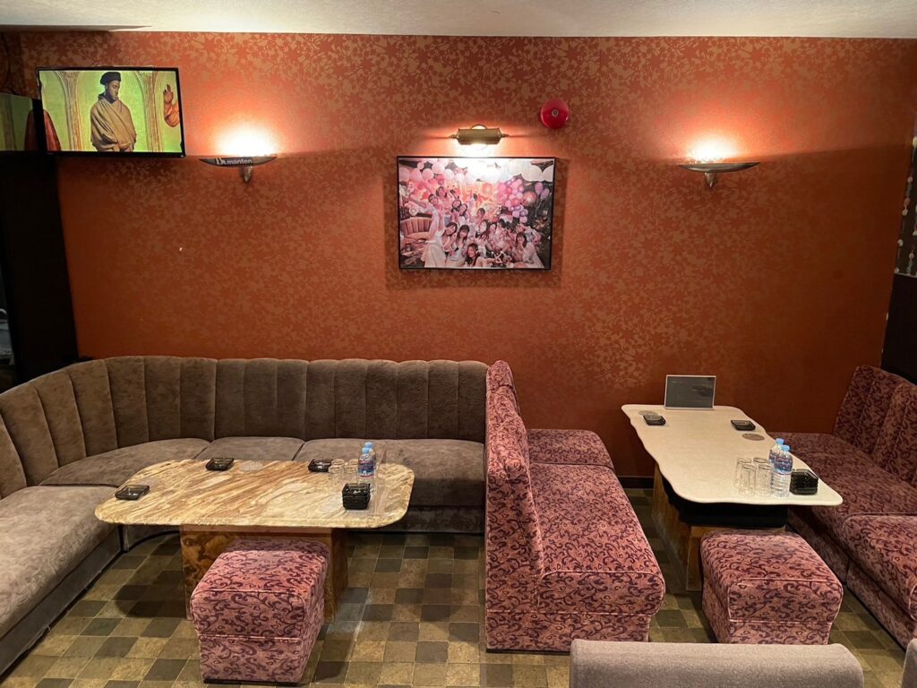 五日市ラウンジ マドンナ （Lounge Madonna） | ラウンジバイト求人タピオカ