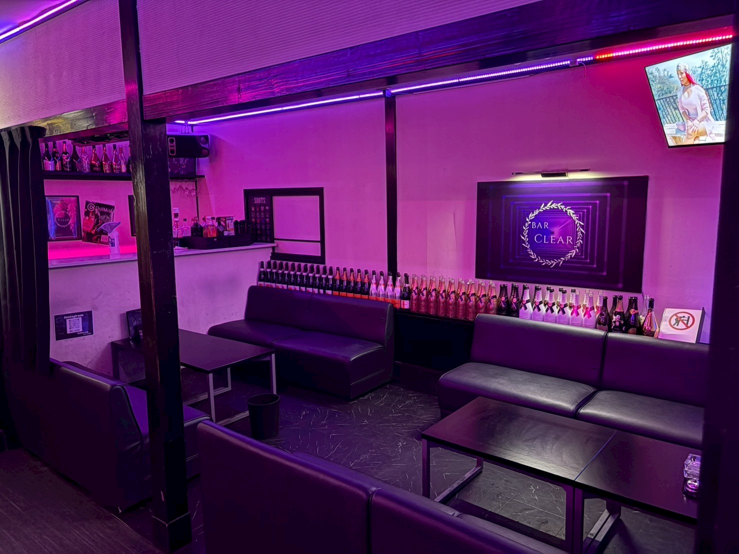 弘前ガールズバー クリア （BAR CLEAR） | ガールズバーバイト求人タピオカ