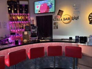 ジジ （Girls bar gigi）