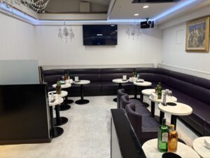 トウェンティワン （21 CLUB TWENTY ONE）
