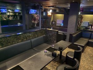 シロ （EXCITE GIRLS LOUNGE SHIRO）