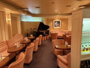 ドルフィン （Dolphin）