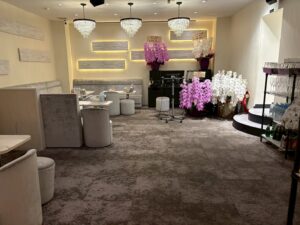 アヴァ　（AVA）