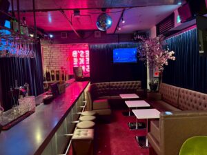エイト（loungebar.8.eight）