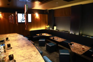 エレナ（LOUNGE ELENA）