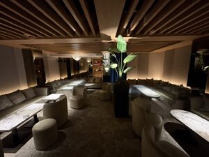 703 （ナナマルサン）