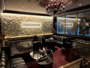 ルイ （club LOUIS）