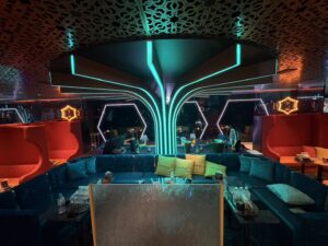 ヴィクシー （LUXURY SALON VXY）